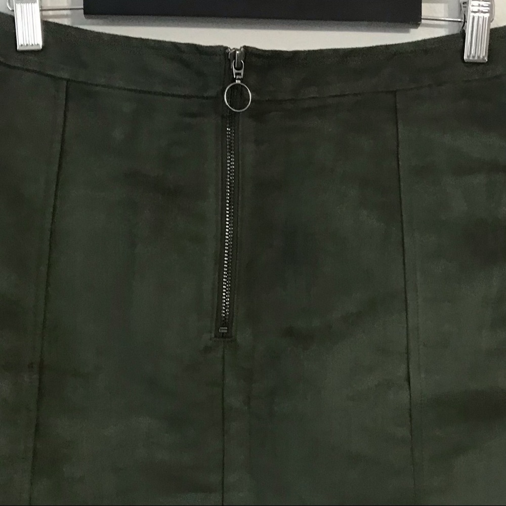 Old Navy Moto Faux Suede Military Olive Green Preppy Academia Mini Skirt - Picture 5 of 7